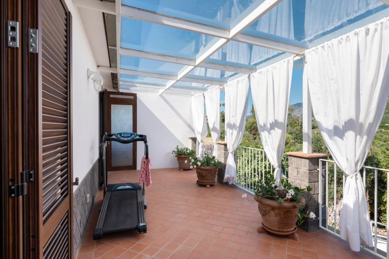 Villa Anna - De Vivo Realty ピアーノ・ディ・ソッレント エクステリア 写真