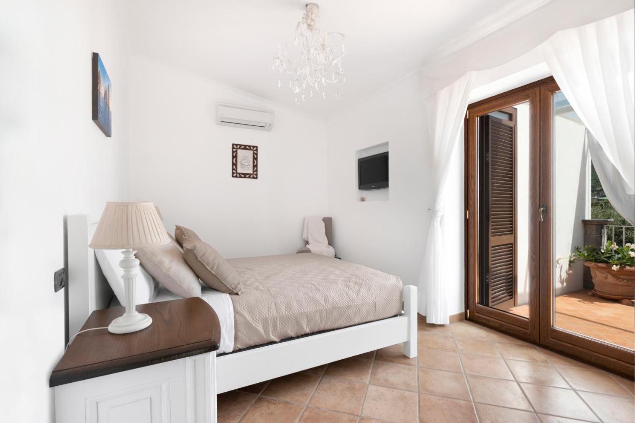 Villa Anna - De Vivo Realty ピアーノ・ディ・ソッレント エクステリア 写真