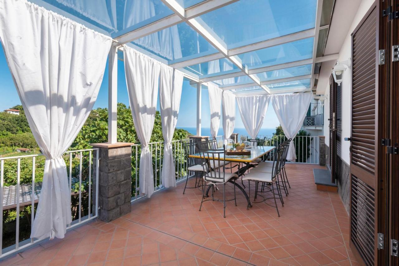 Villa Anna - De Vivo Realty ピアーノ・ディ・ソッレント エクステリア 写真