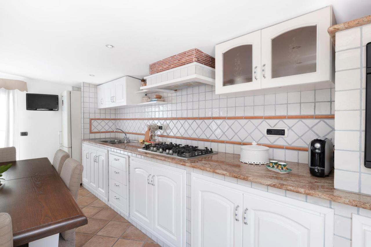 Villa Anna - De Vivo Realty ピアーノ・ディ・ソッレント エクステリア 写真